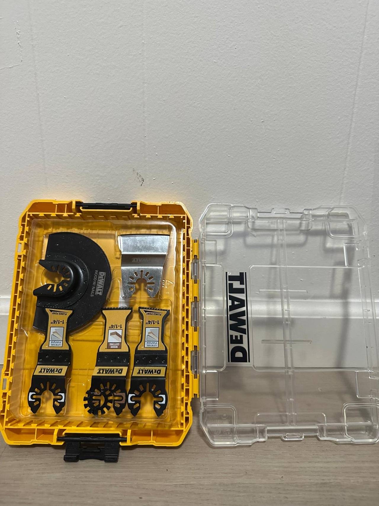 DeWALT DWA4216 5-Piece Oscillating Multi-Tool Blade Set