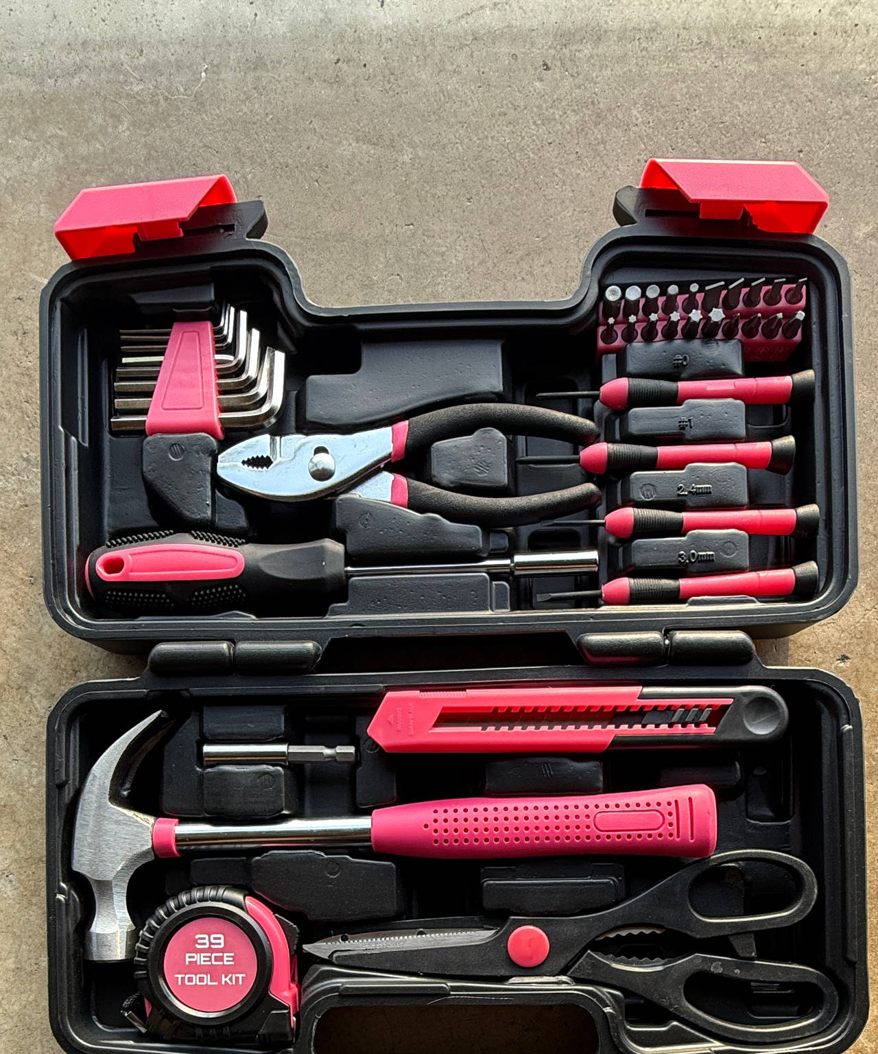 Apollo Tools 39 Piece Pink General Household Tool Set