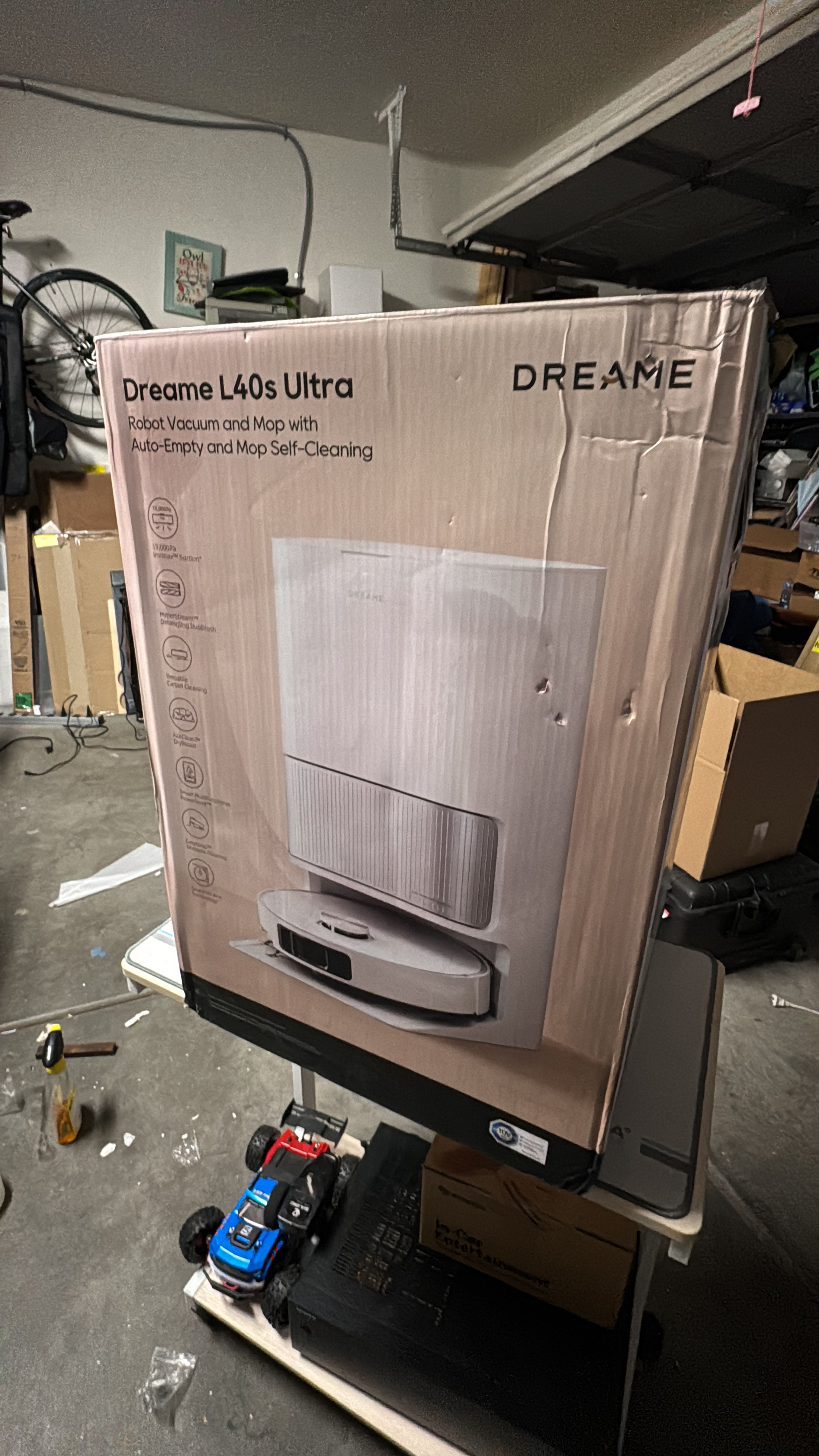 Dreame L40s Ultra Robot Vacuum and Mop