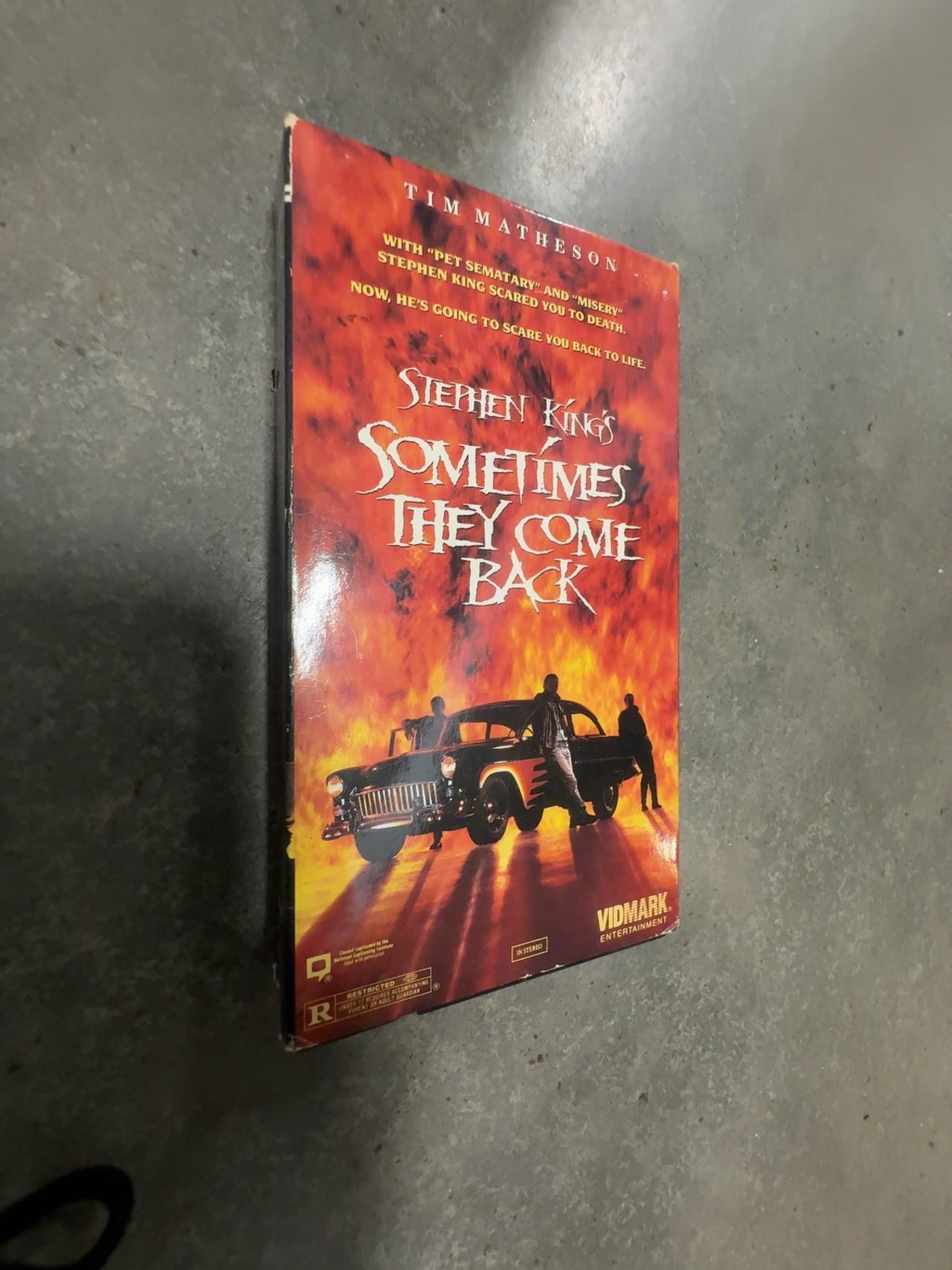 Stephen King "Sometimes They Come Back" VHS (Sealed)