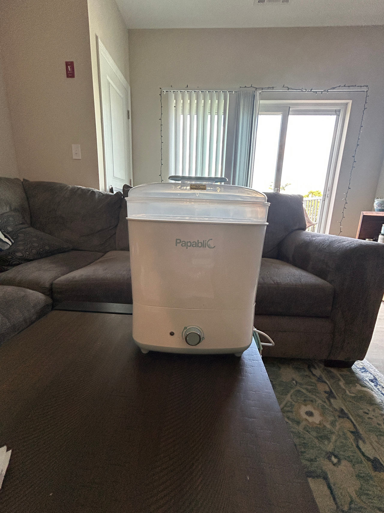 Papablic Baby Bottle Sterilizer and Dryer

ONLY USED 2X

LIKE NEW