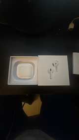 Apple AirPods (3rd Generation) - Image 2
