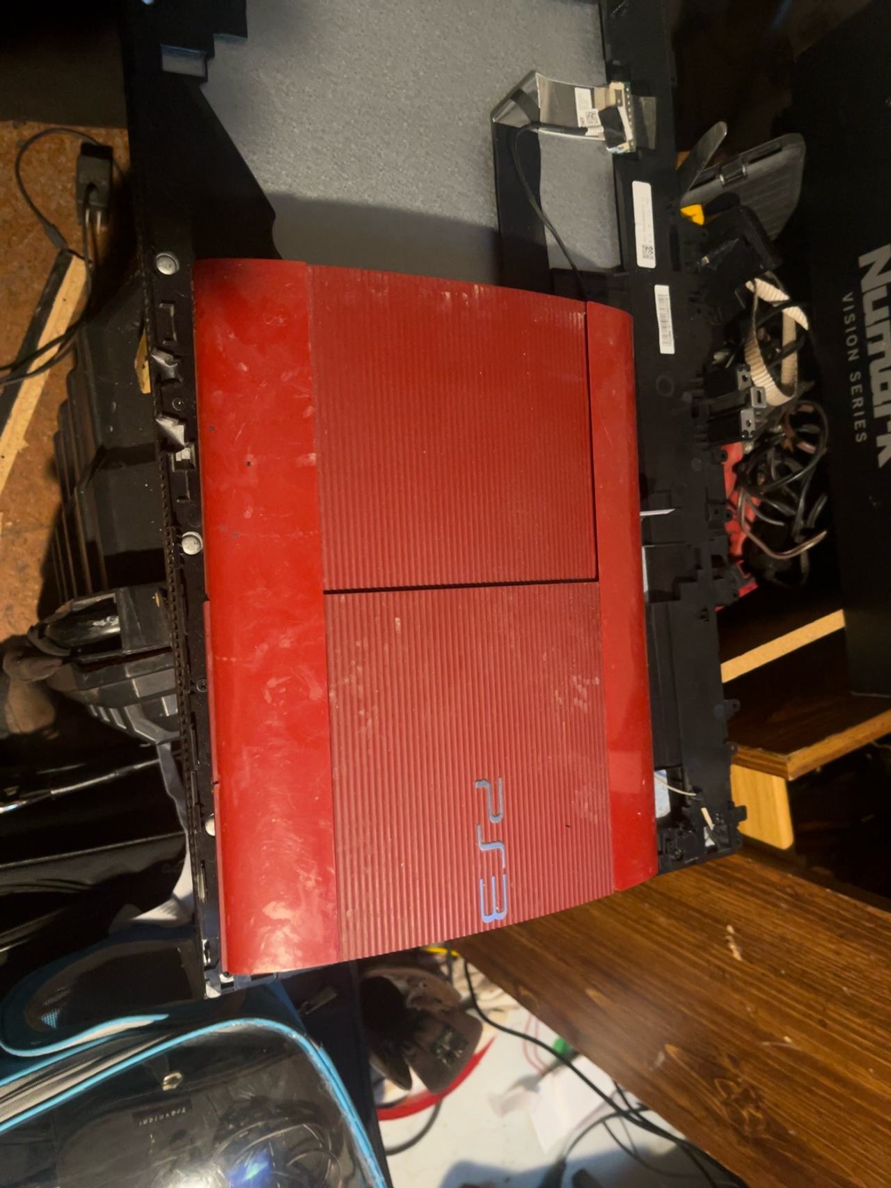 Sony PlayStation 3 Super Slim Red 500GB God of War Edition