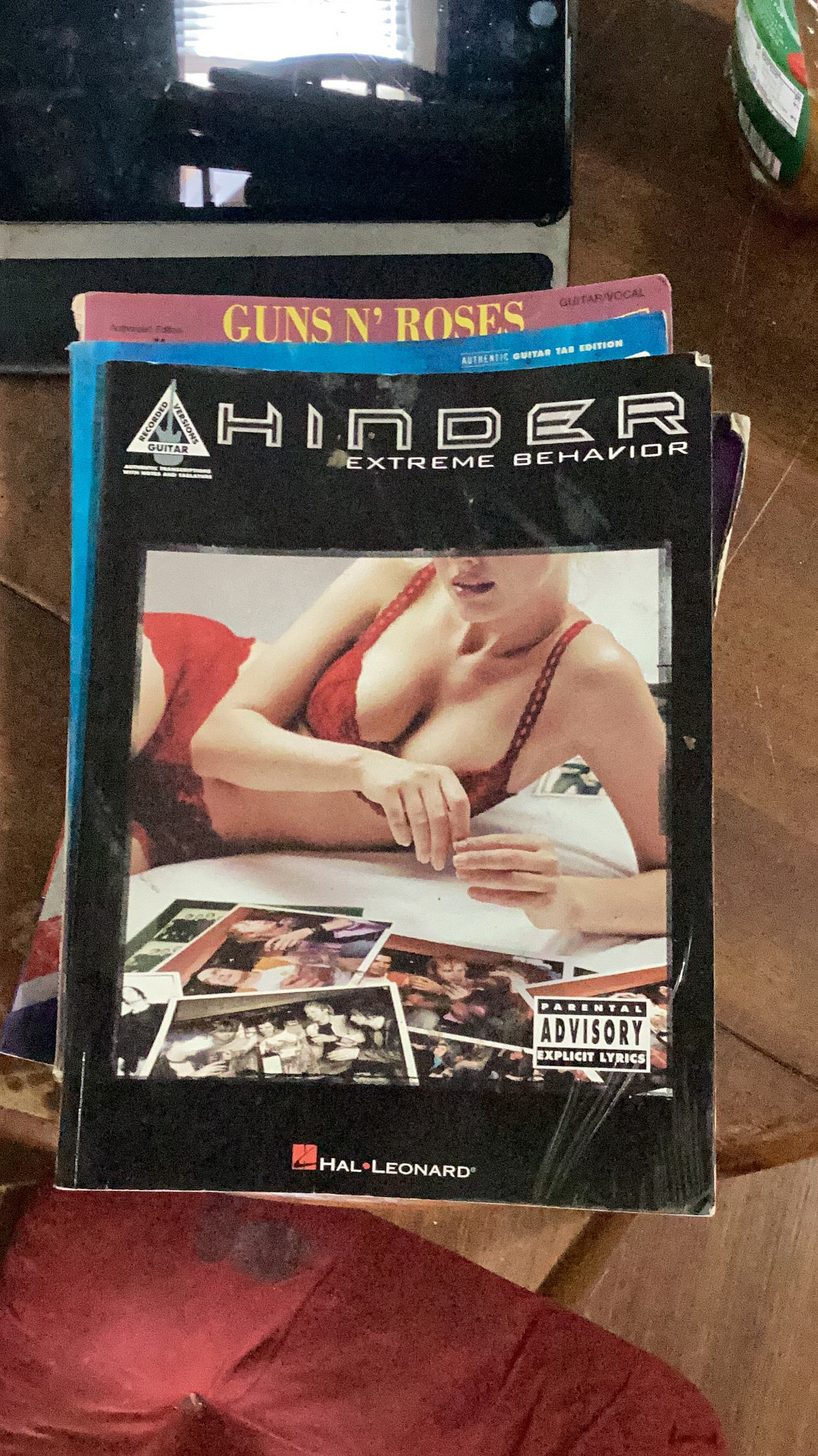 Hinder - Extreme Behavior Guitar Tab Songbook