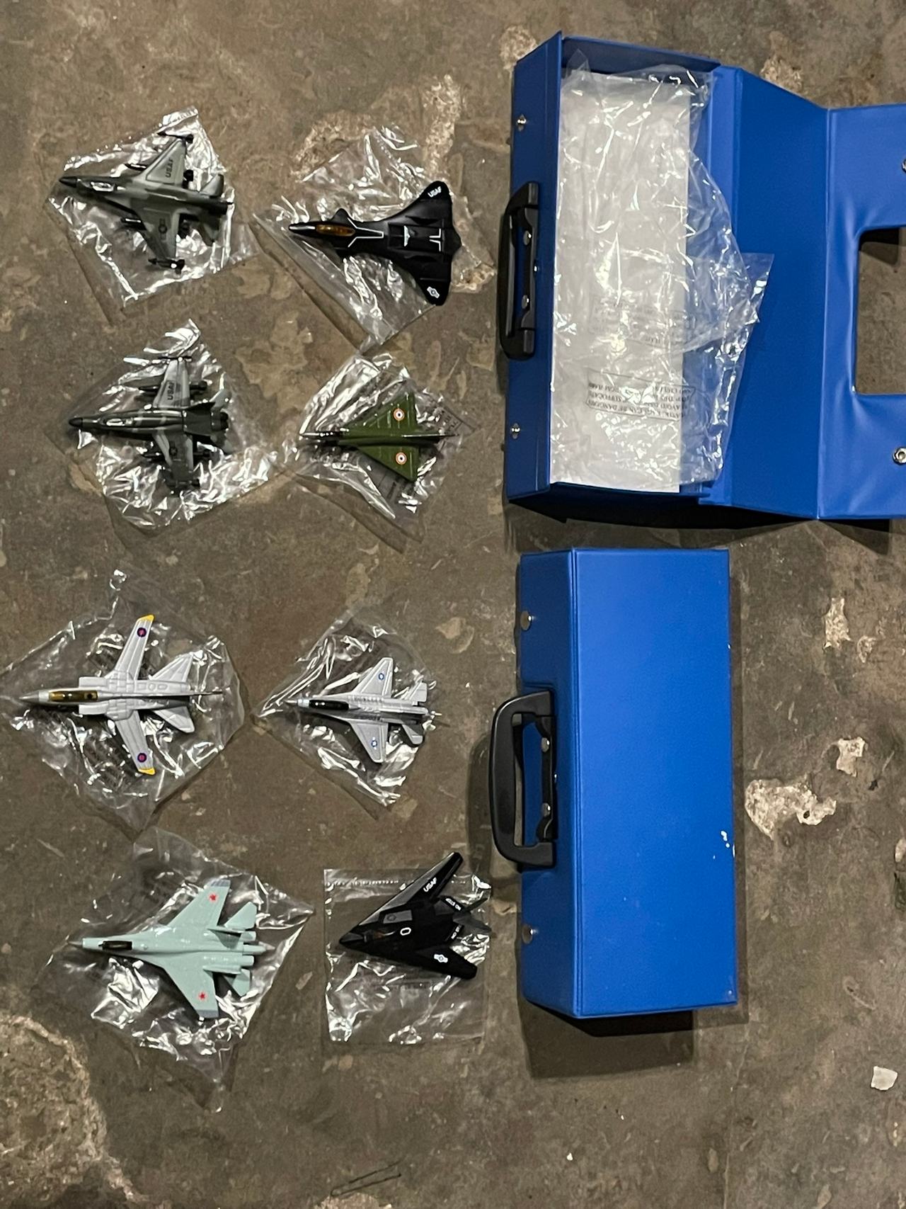 Maisto Fresh Metal Tailwinds Die-Cast Aircraft Set