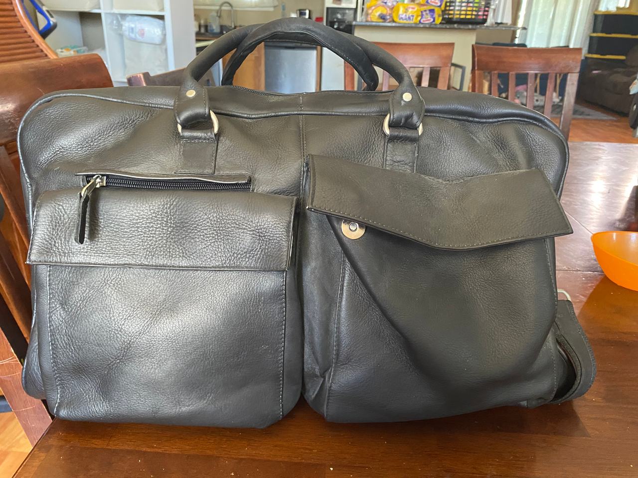 Latico NJUSA Black Leather Tote Travel Bag