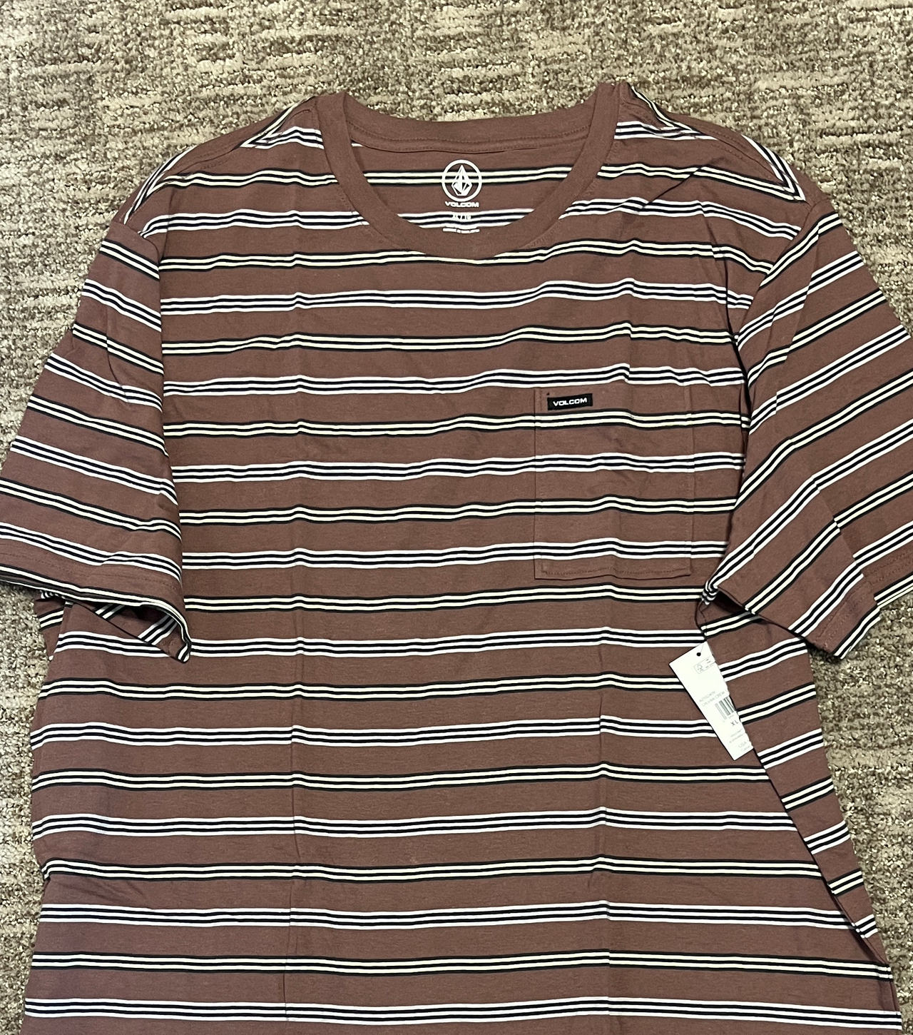 Volcom Men's Striped Pocket T-Shirt new with tags L