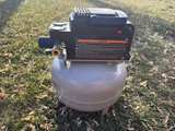 Project Source 3-Gallon Portable Electric 110 PSI Pancake Air Compressor - Image 4