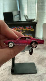 Hot Wheels '71 Dodge Demon (Magenta) - Image 2