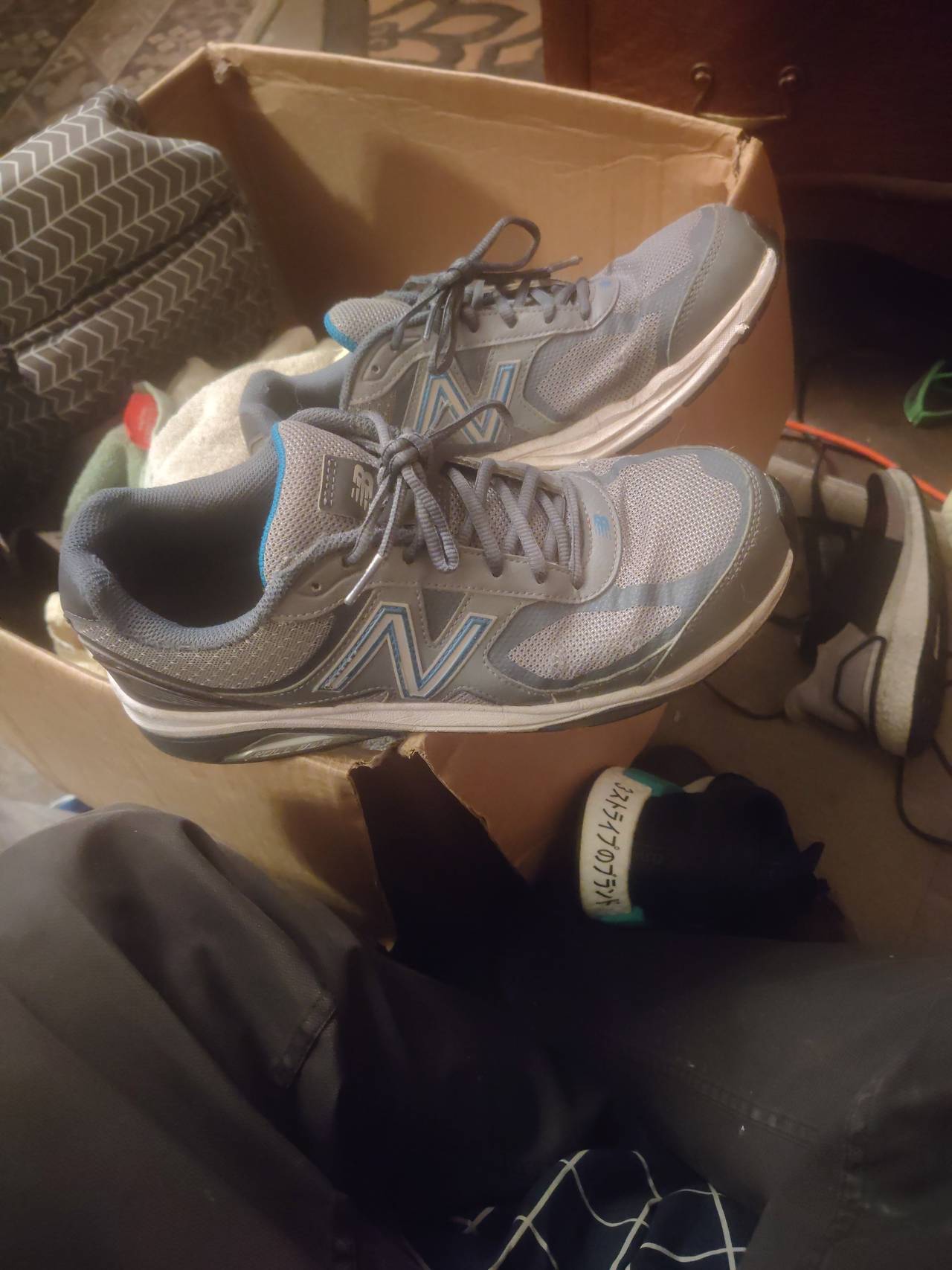 New Balance 840v4 Running Shoes