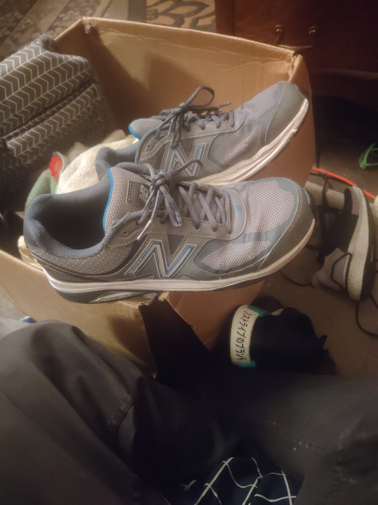New Balance 840v4 Running Shoes