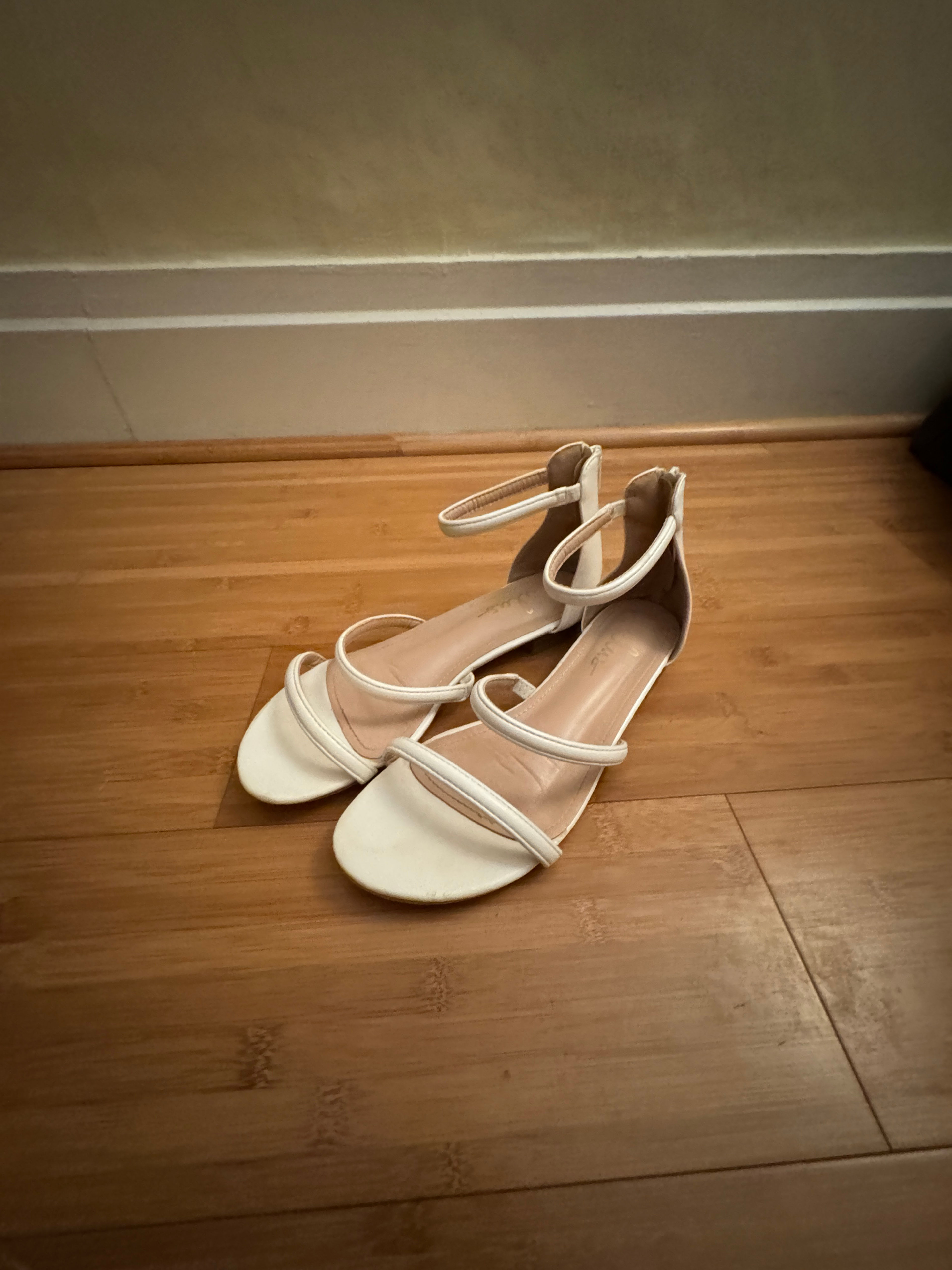 Women's Strappy Sandals - Lulus 7.5