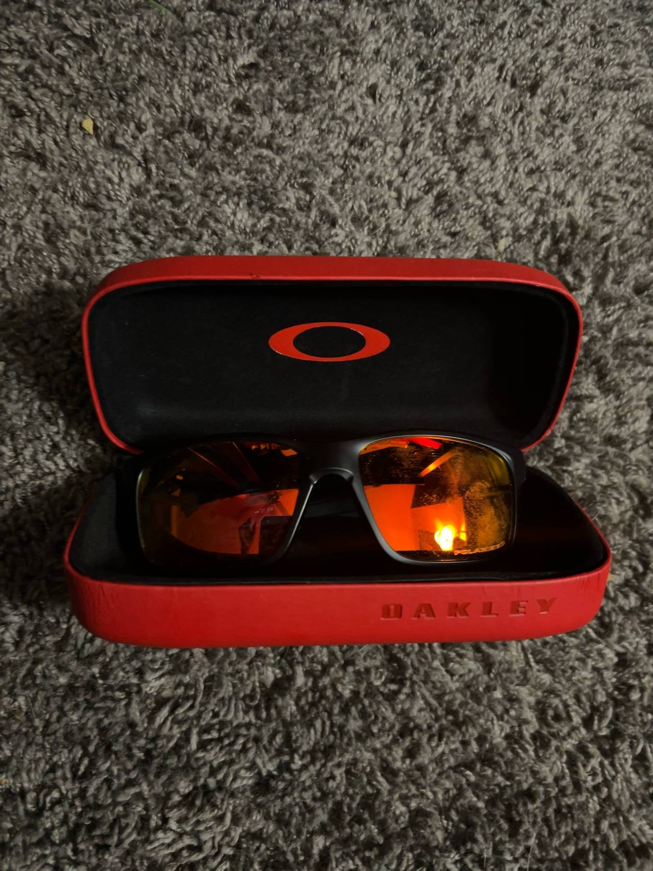 Oakley Heliostat Prizm Ruby Matte Black Sunglasses