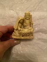 Vintage Resin Nativity Figurine Set (Mary, Joseph, Baby Jesus) - Image 4