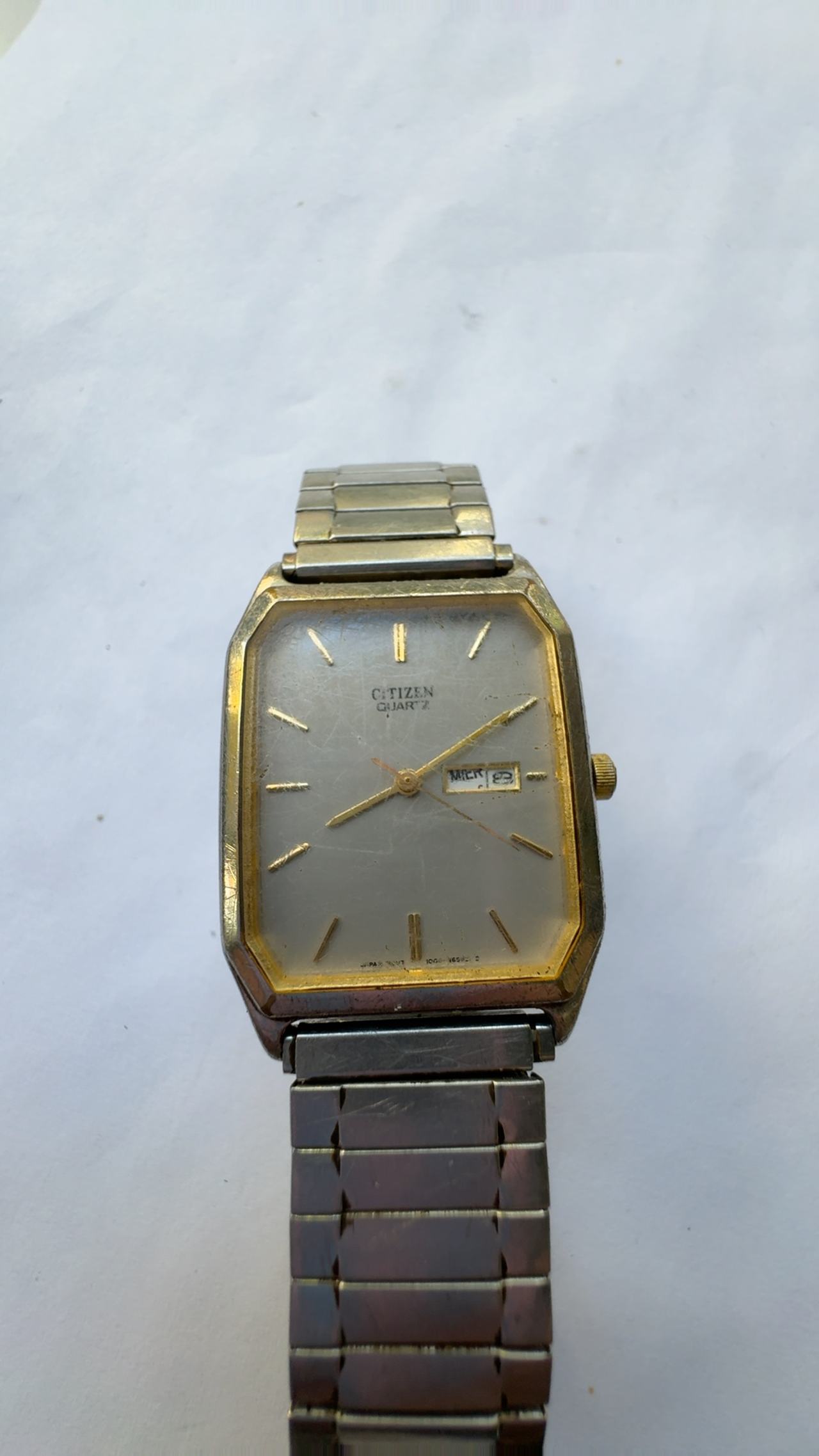 Citizen Vintage Quartz Tank Dress Watch Two-Tone Gold/Silver
