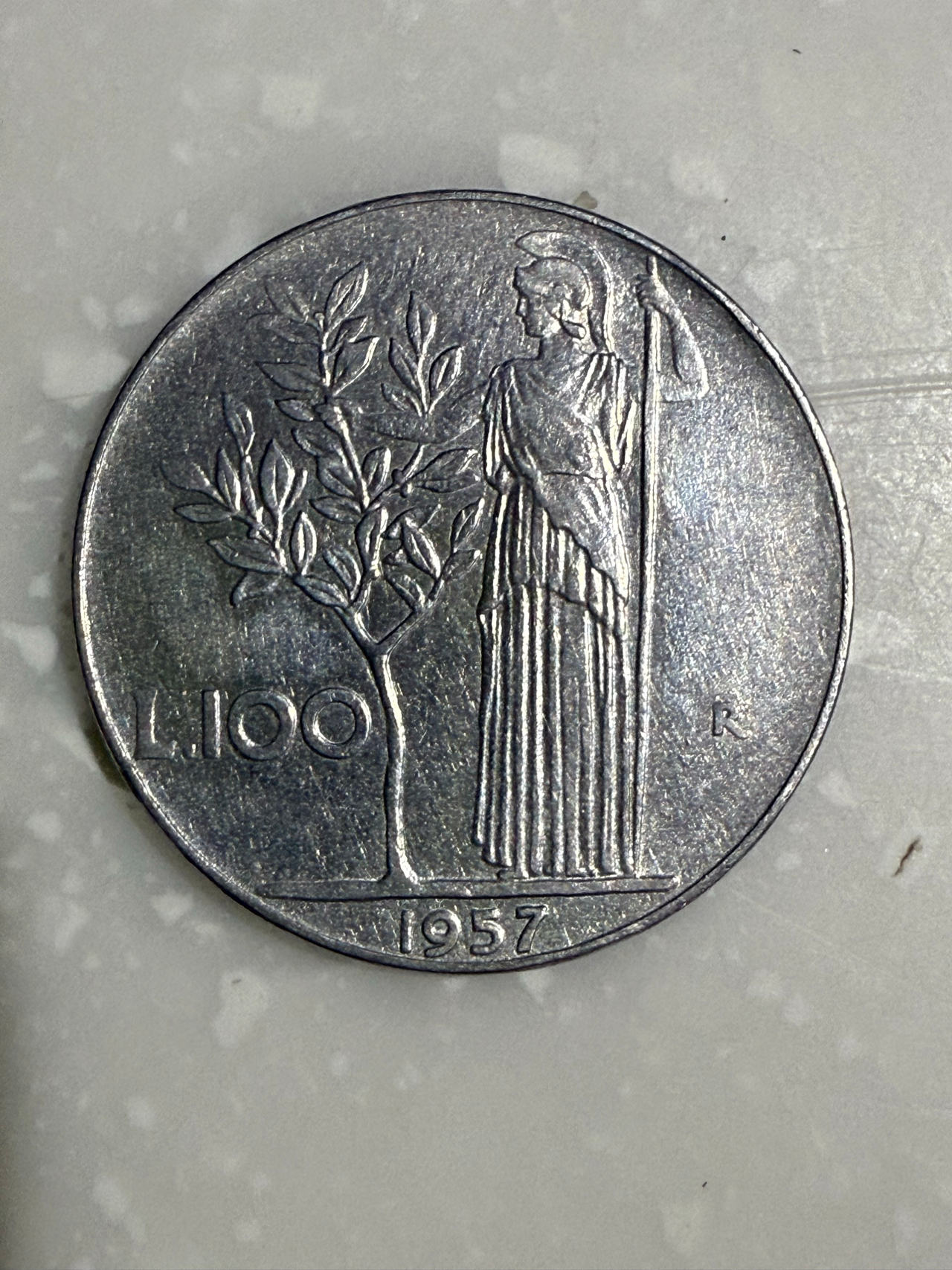 1957 Italy 100 Lire Coin E9