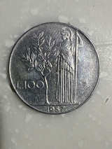 1957 Italy 100 Lire Coin E9 - Image 1