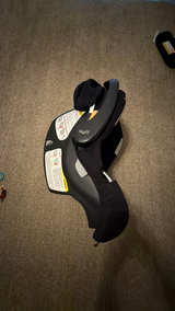 Chicco KeyFit 30 Infant Car Seat - Image 2