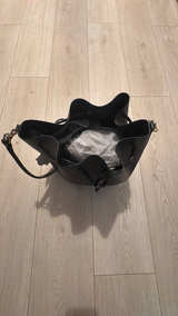 Lacoste Daily City Bucket Bag - Image 2