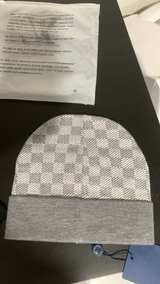 Louis Vuitton Damier Beanie Grey - Image 6