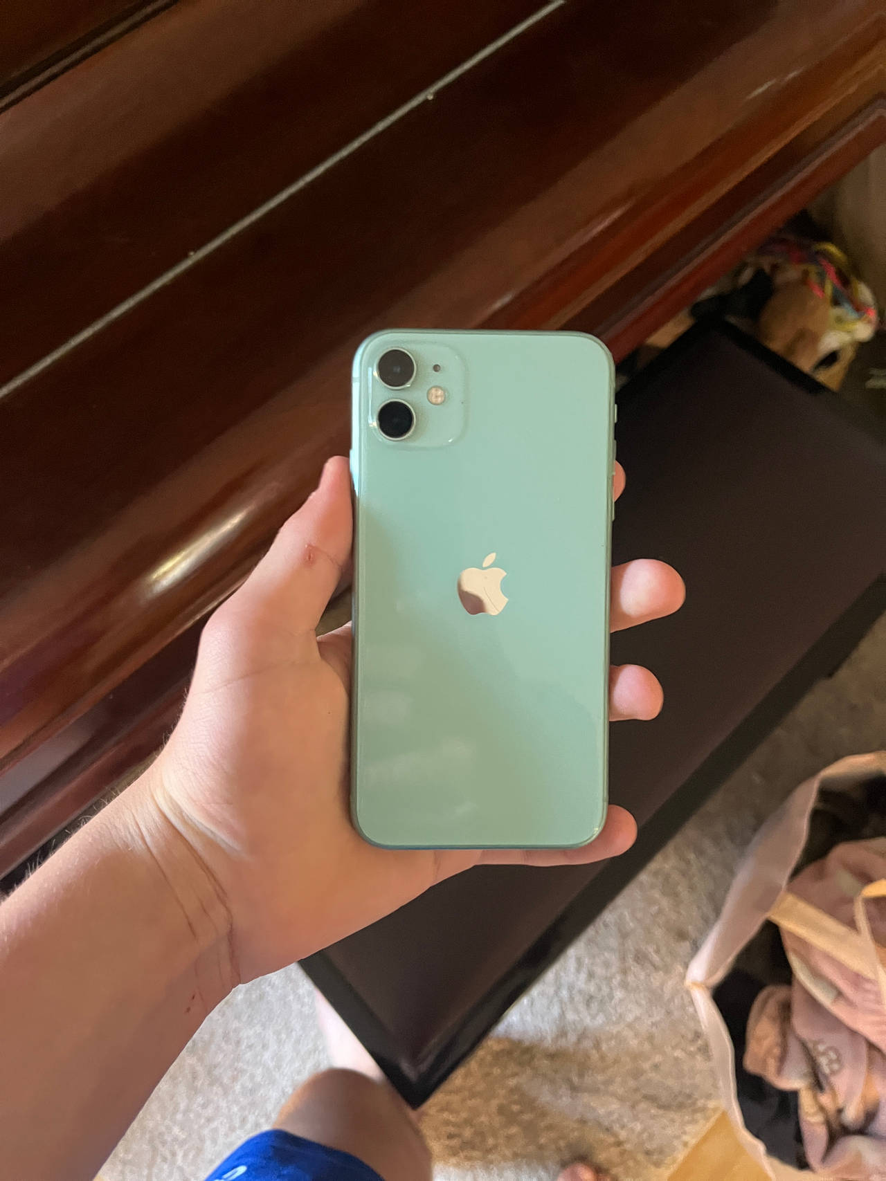 Apple iPhone 11