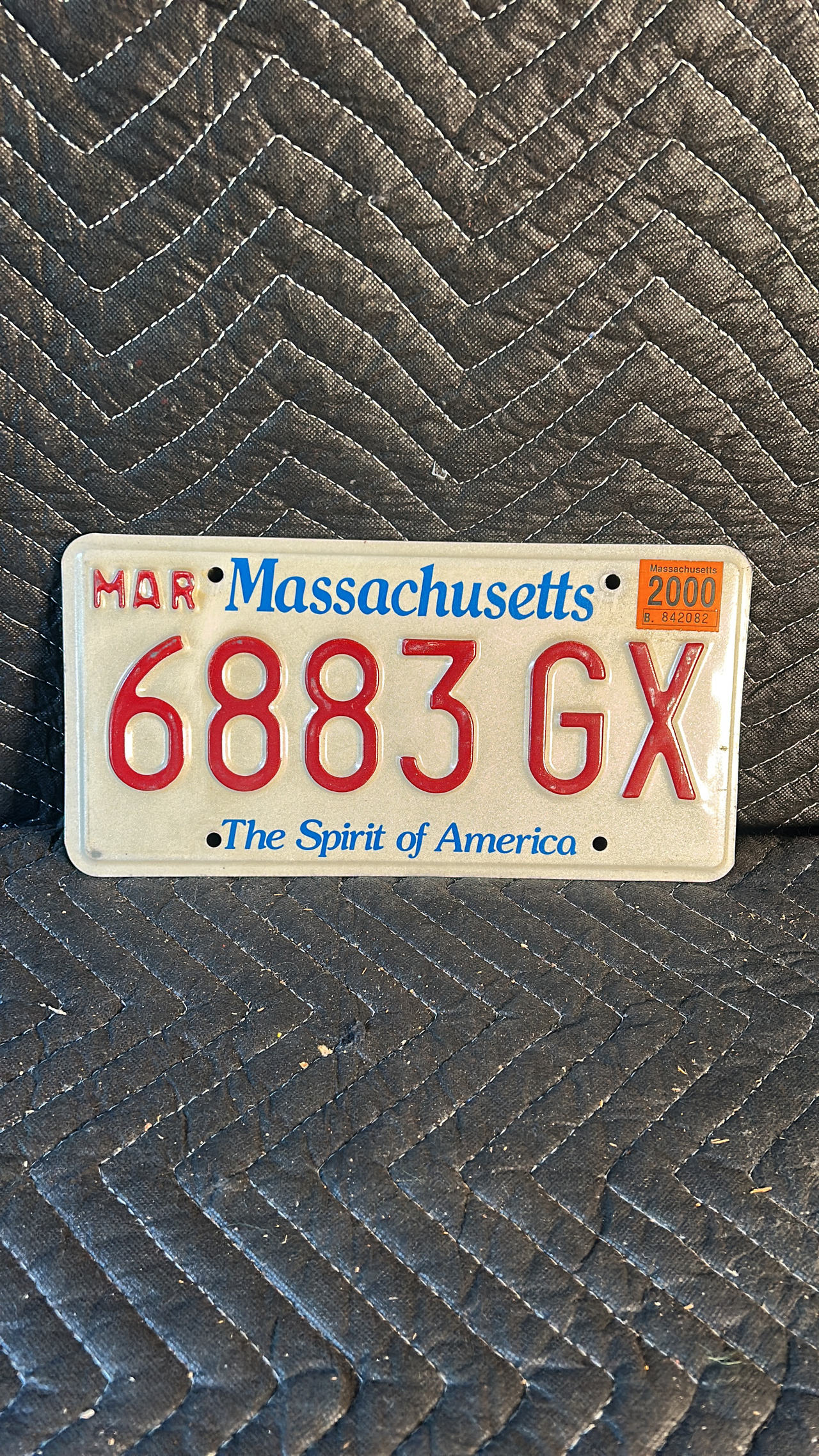 Massachusetts License Plate (2000)