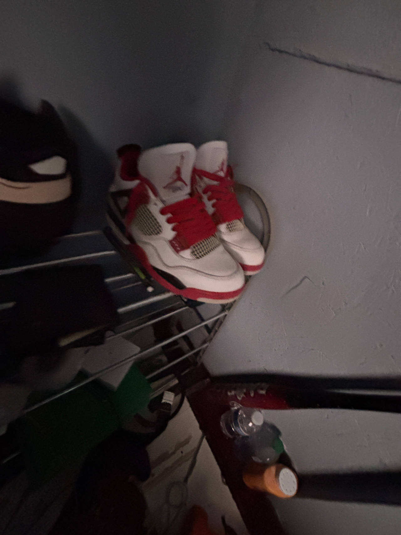 Air Jordan 4 Retro