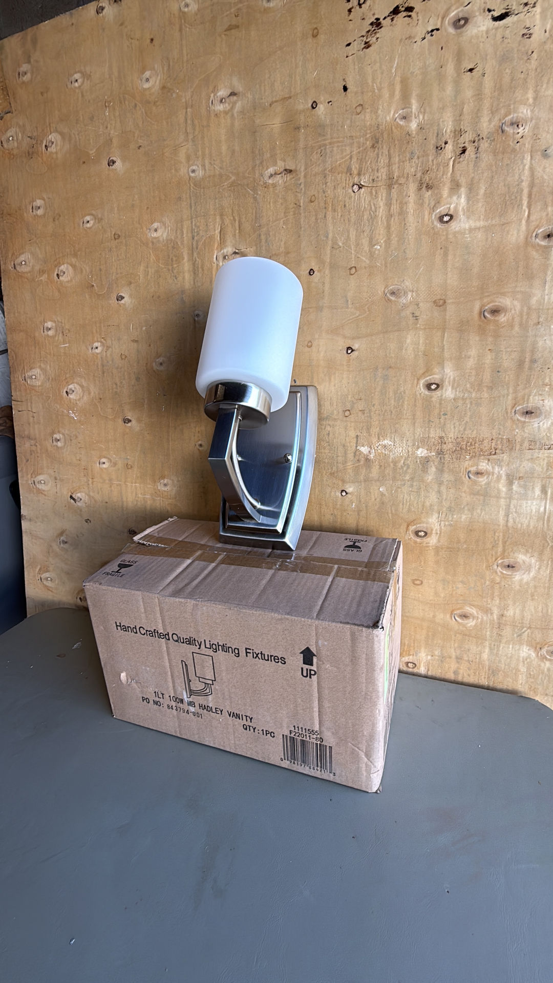 Progress Lighting Hadley 1-Light Wall Sconce