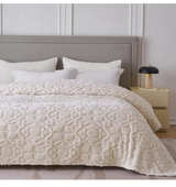 KORBLISS Home Fleece Throw Blanket - Image 3