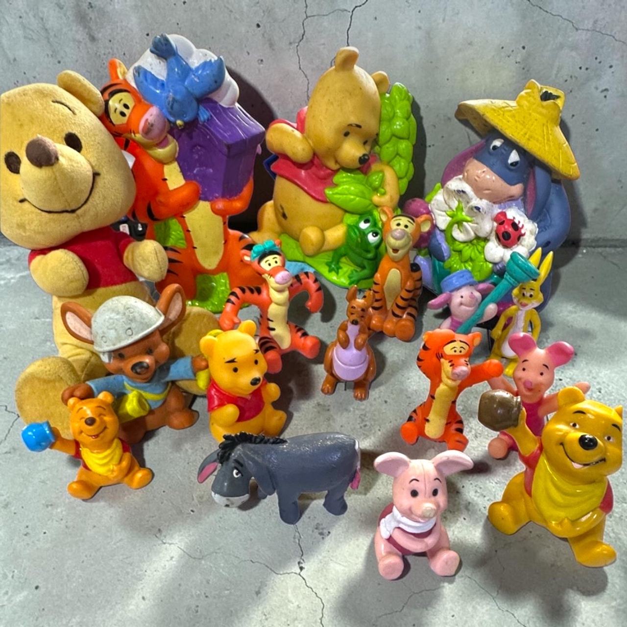 Disney Winnie the Pooh vtg pvc figure bundle ~20 pcs