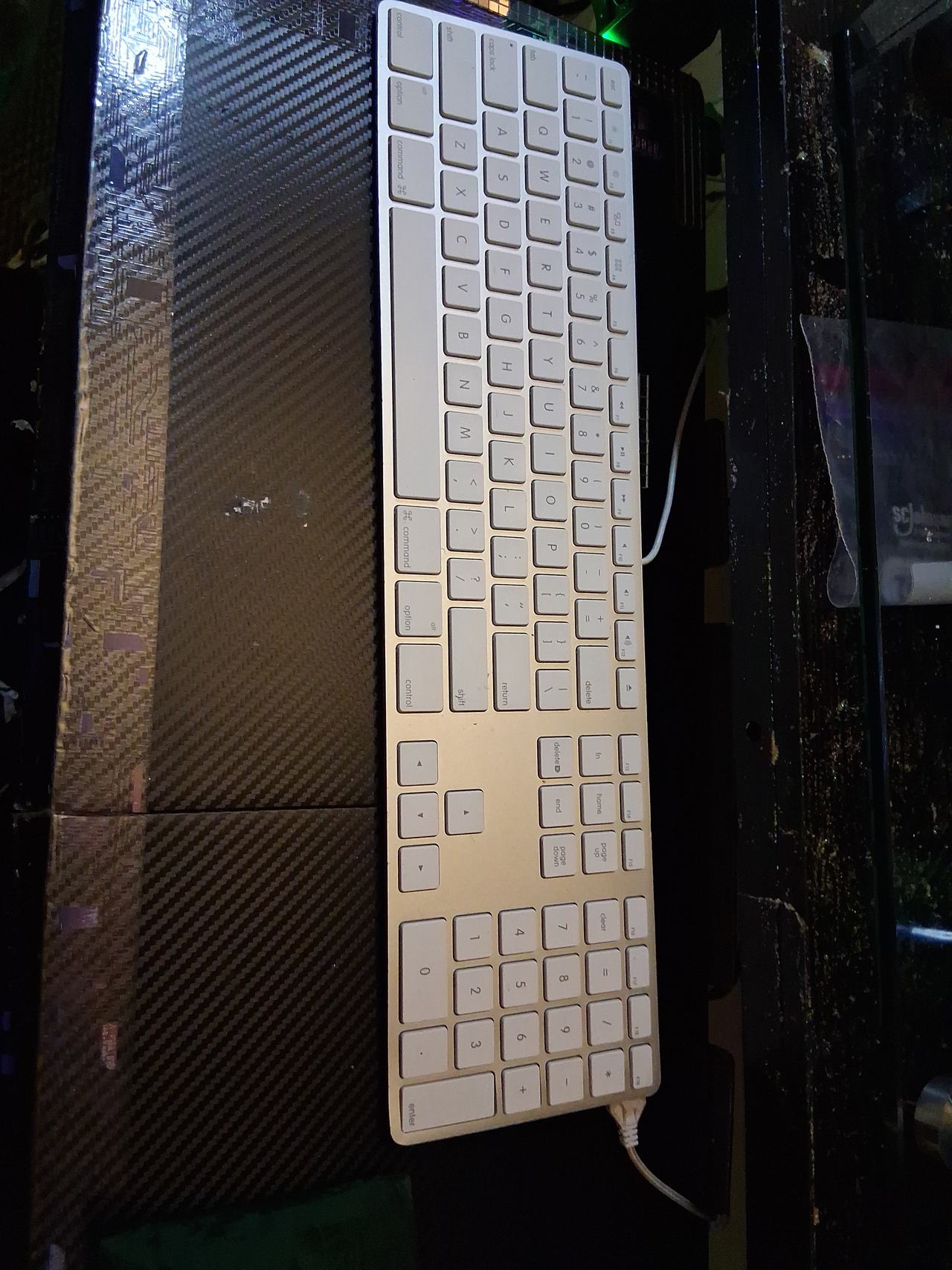 Apple Wired Keyboard with Numeric Keypad MB110LL/B