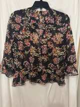 Jones New York Floral Ruffle Blouse - Image 3