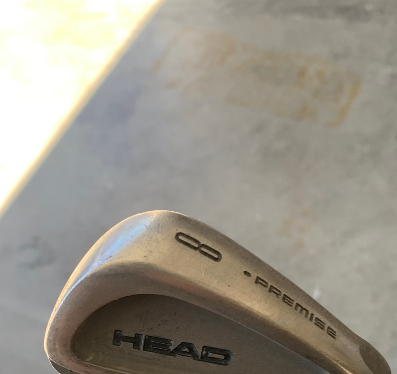 Head Premise 8 Iron