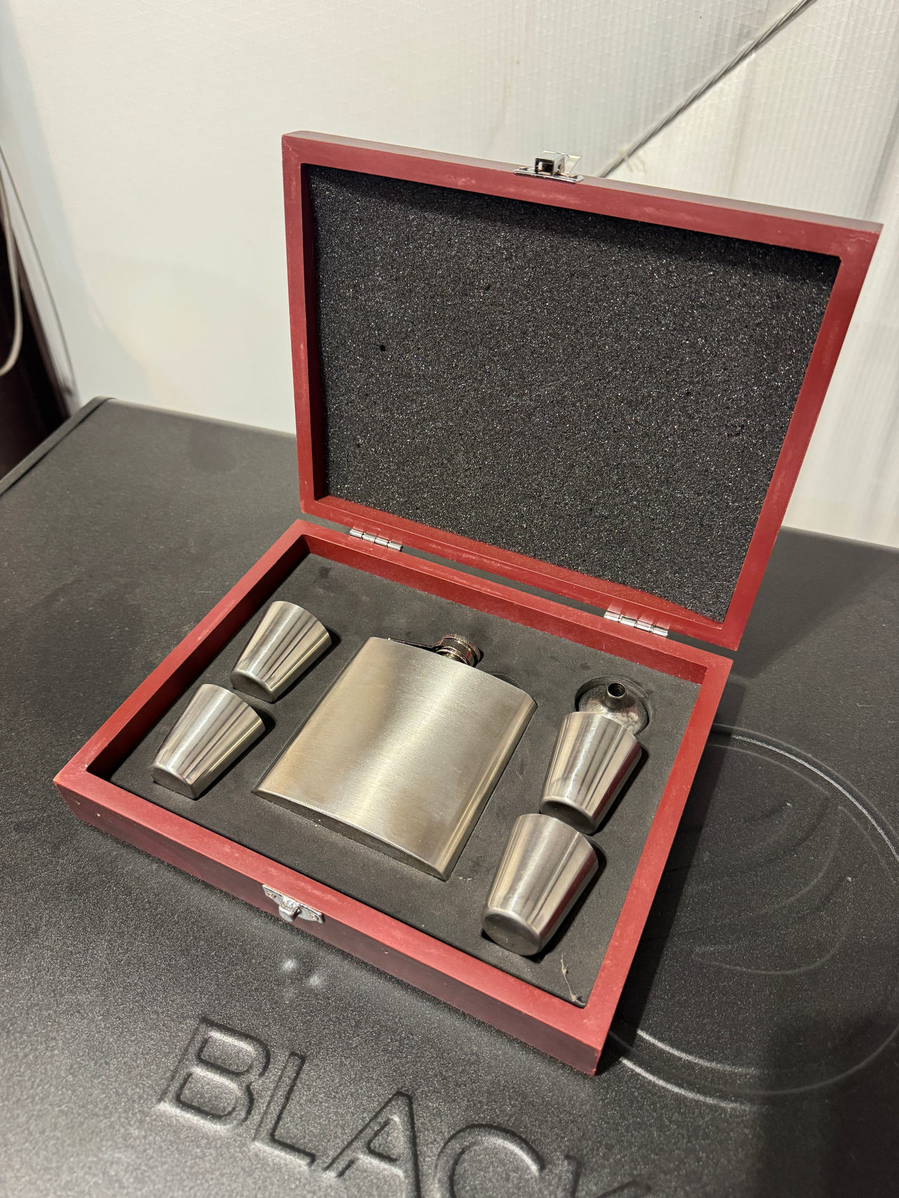 NEW Stainless Steel Flask Gift Set with Wooden Box and 4 Shot Glasses