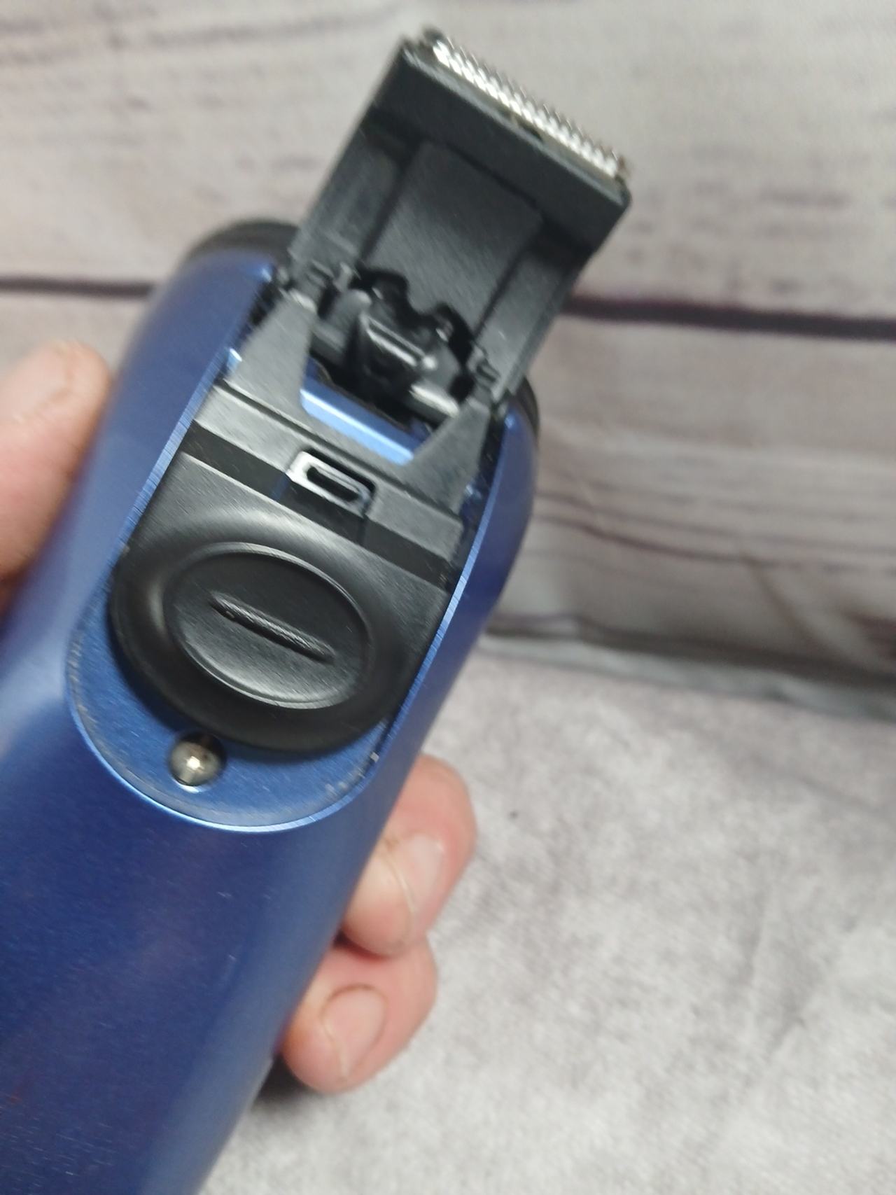 Norelco 5822 XL Electric Shaver