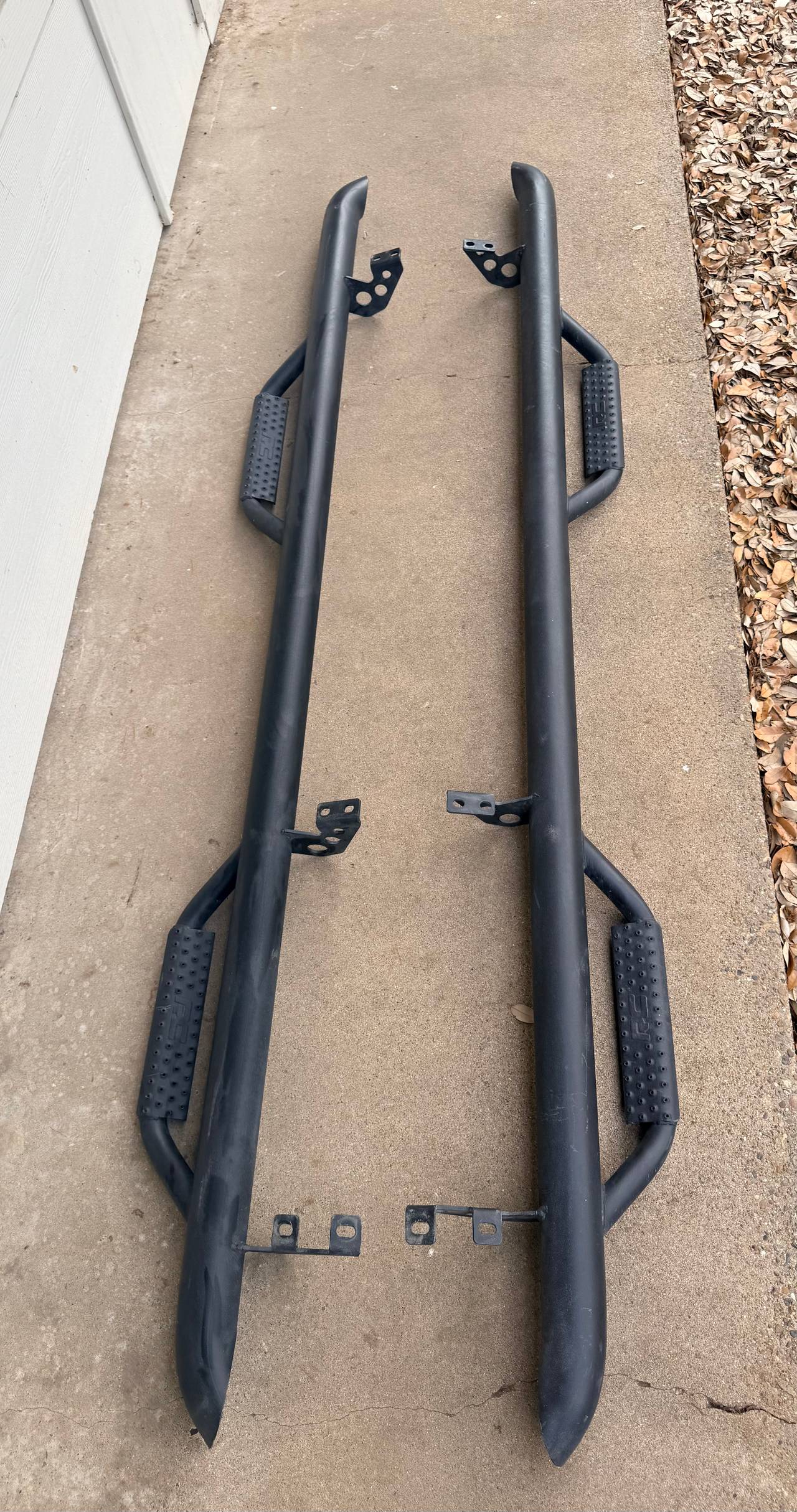Rough Country Nerf Step System for Toyota Tundra CrewMax