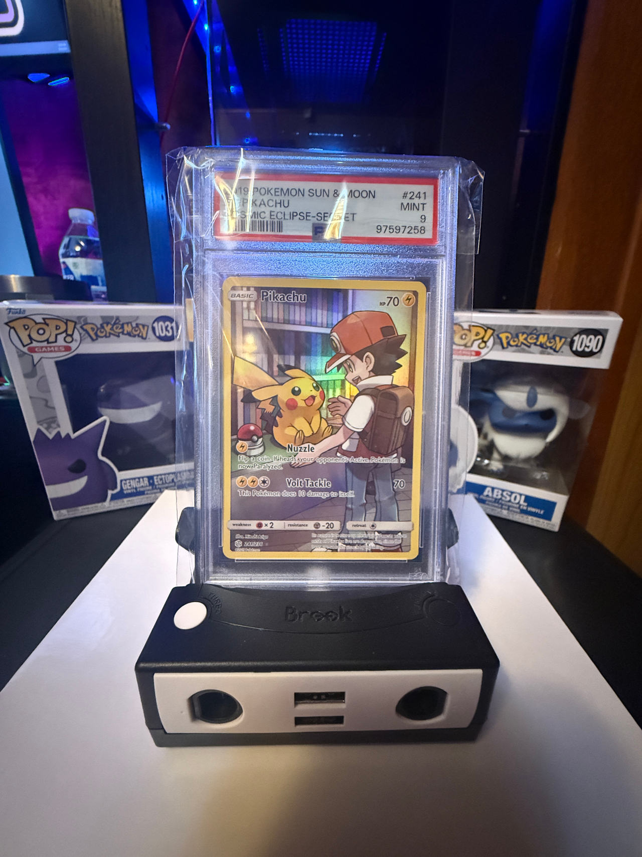 Pokémon TCG Pikachu (Secret Rare)