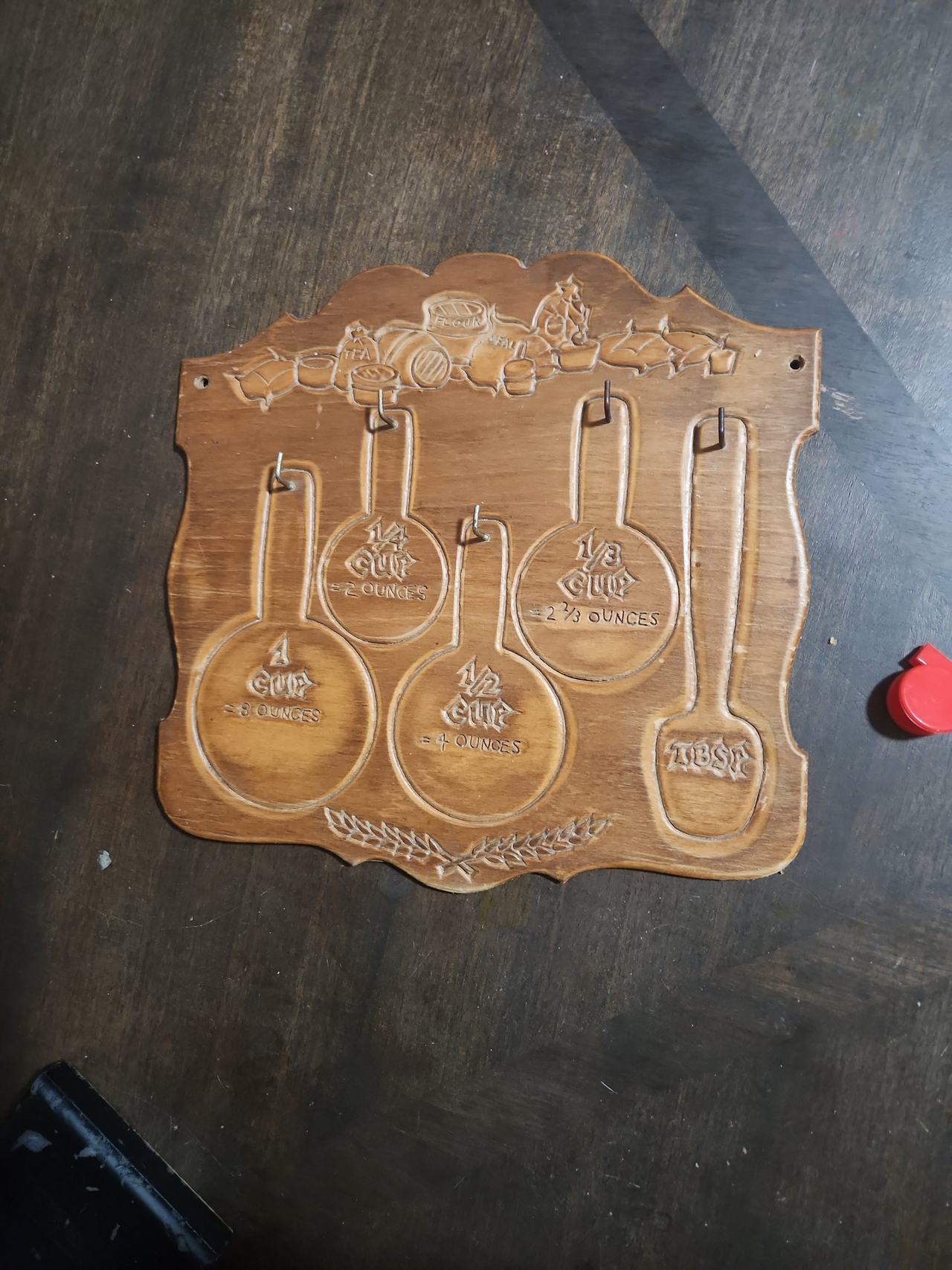 Vintage Wooden Measuring Cup Wall Rack Plaque