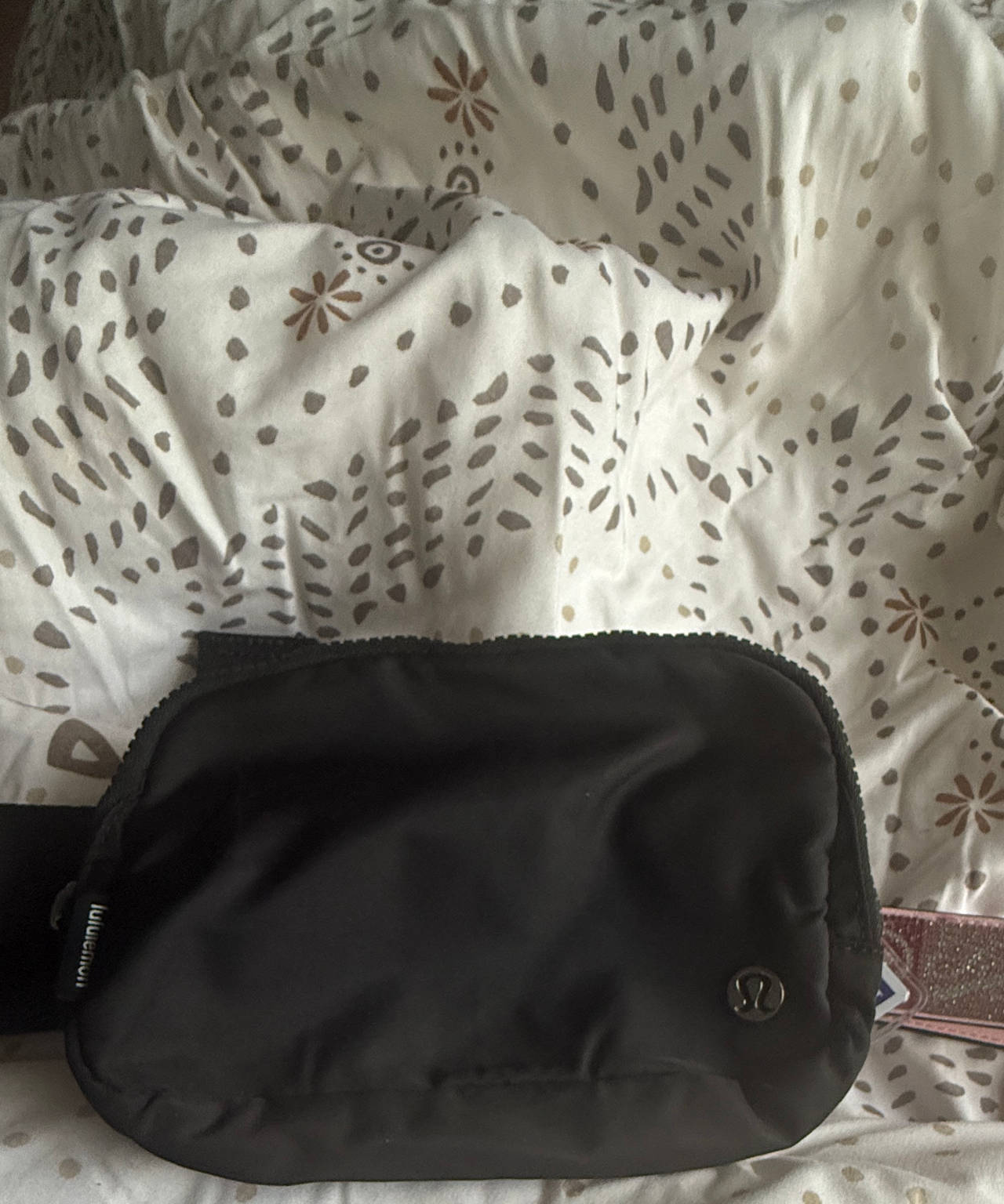 Lululemon Everywhere Belt Bag 1L