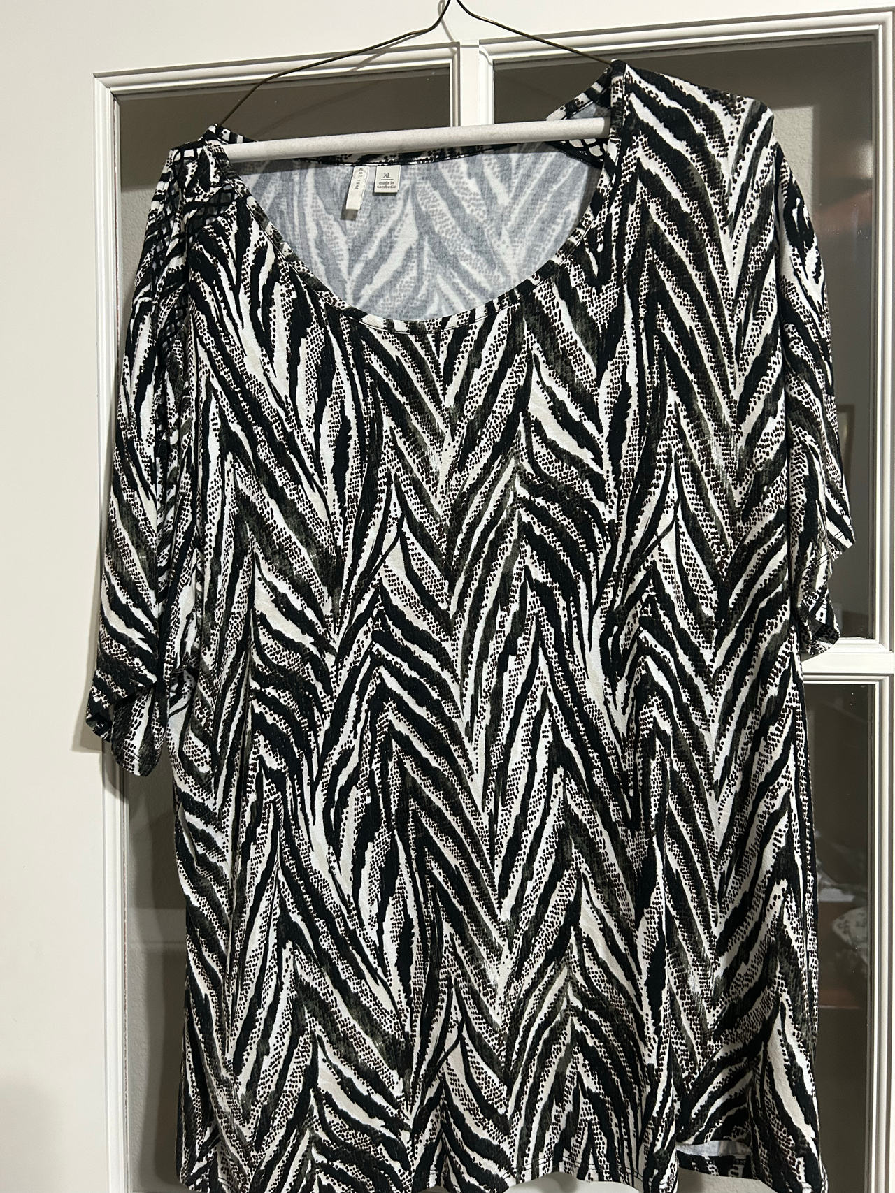Cato Women's Zebra Print Top