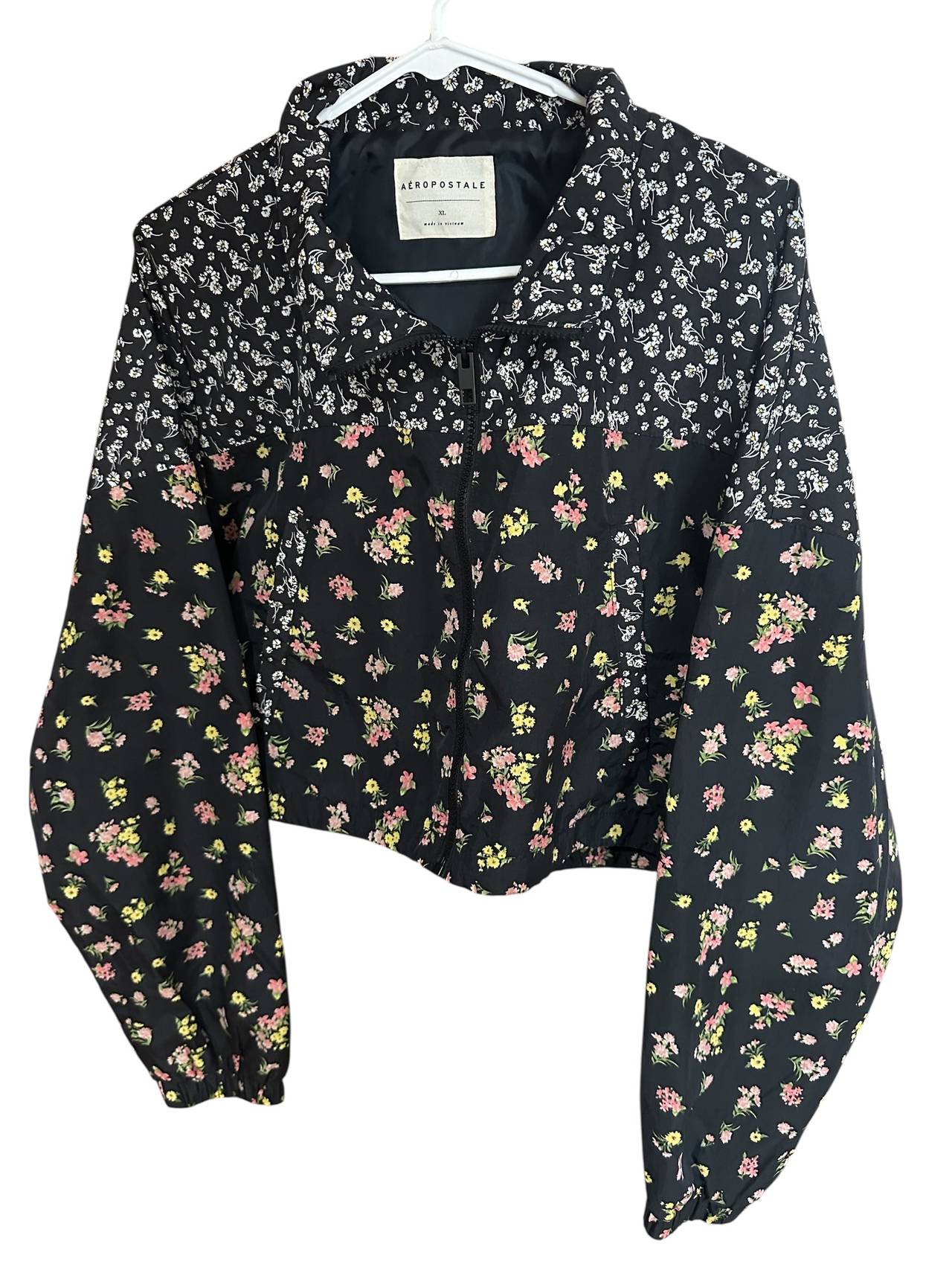 Aeropostale Floral Print Cropped Windbreaker Jacket