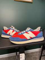 New Balance 237 Size 10 - Image 2
