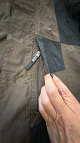Vans Patchwork snowboard Jacket: Medium - Image 4