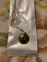 Gold Plated Bow Necklace Choker - Image 4