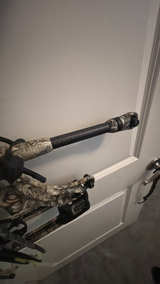 Mathews V3 31 Compound Bow - Image 4