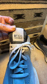 Figs New Balance 327 Grey Navy - Image 3
