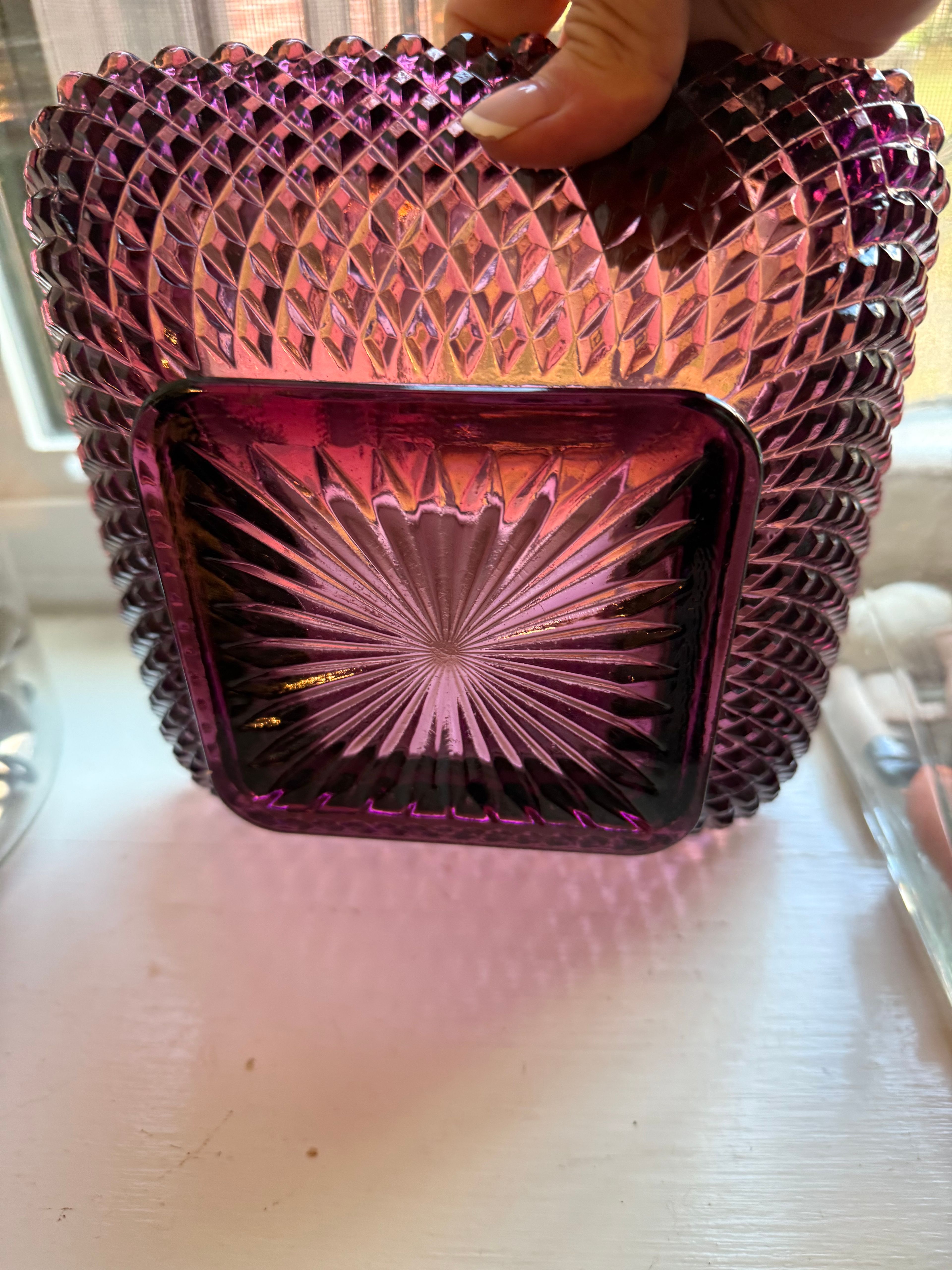 Vintage Diamond Point Amethyst Glass Bowl - Image 3