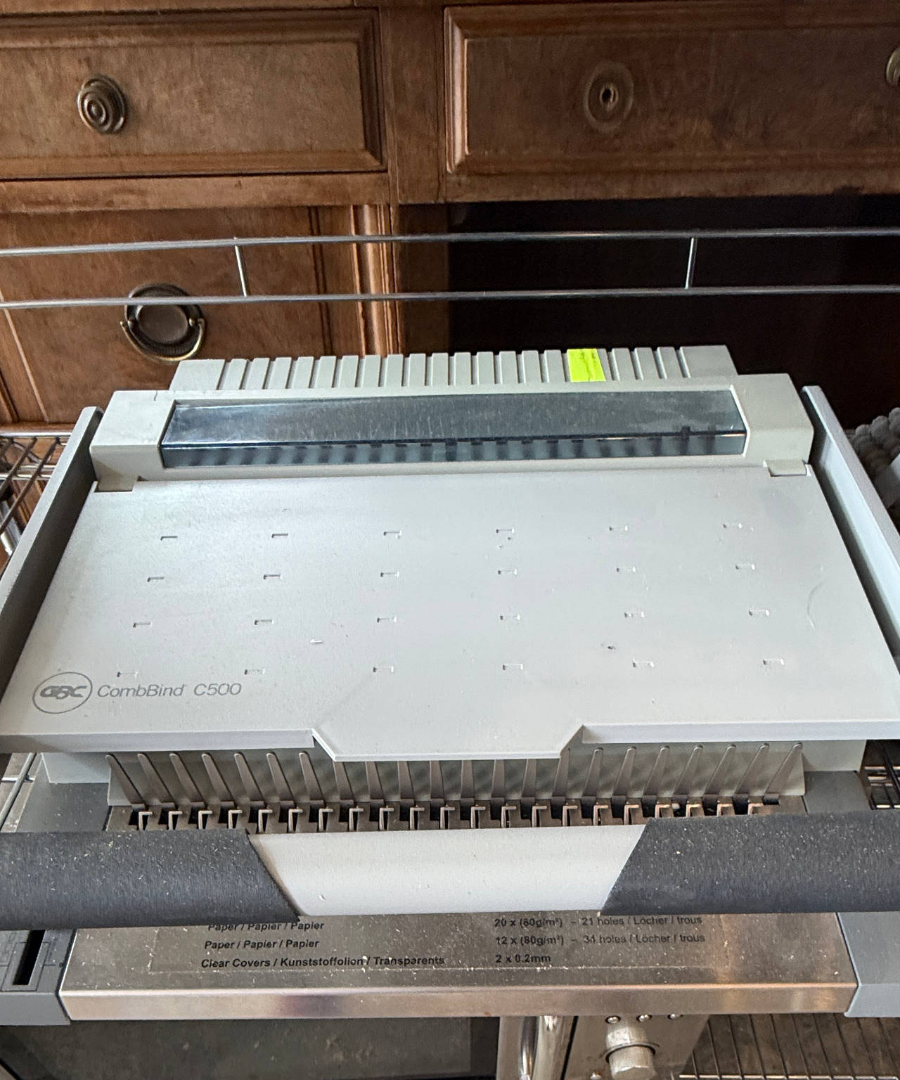GBC CombBind C500 Manual Binding Machine