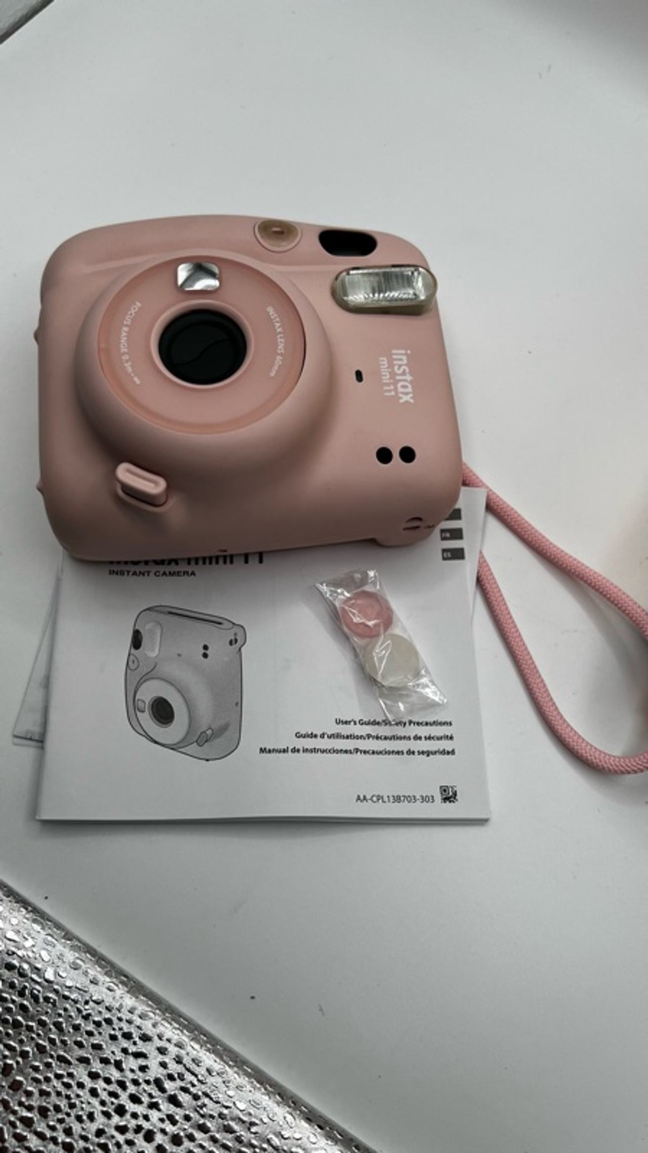 Fujifilm Instax Mini 11 Instant Camera - Pink