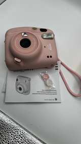 Fujifilm Instax Mini 11 Instant Camera - Pink - Image 1